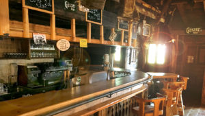 Alte Alm Gastraum Bar